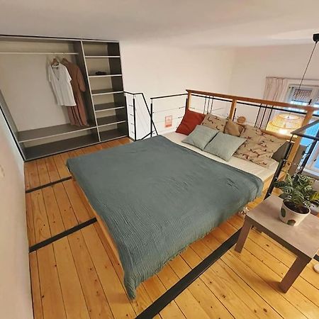 Stefanka Apartment Old Town Братислава Экстерьер фото